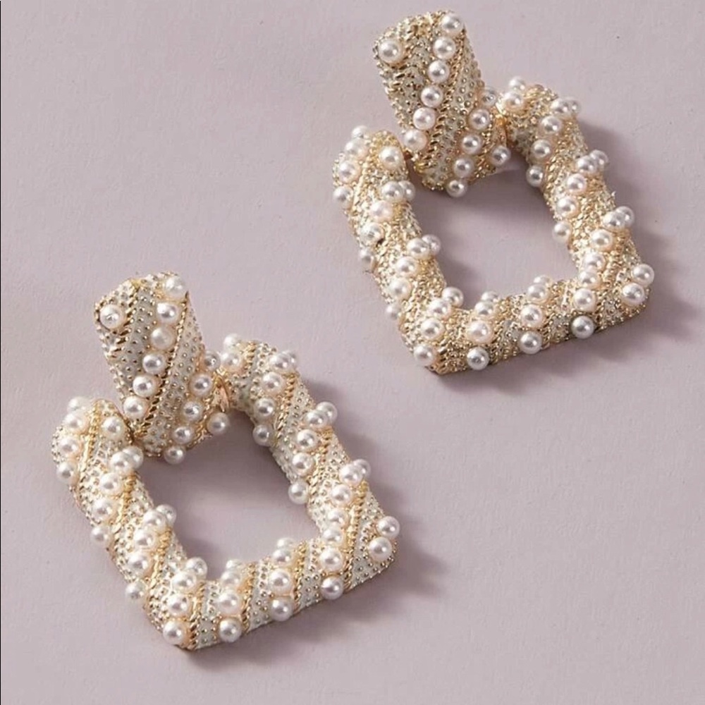 BRAND NEW Faux Pearl Geometric Earrings